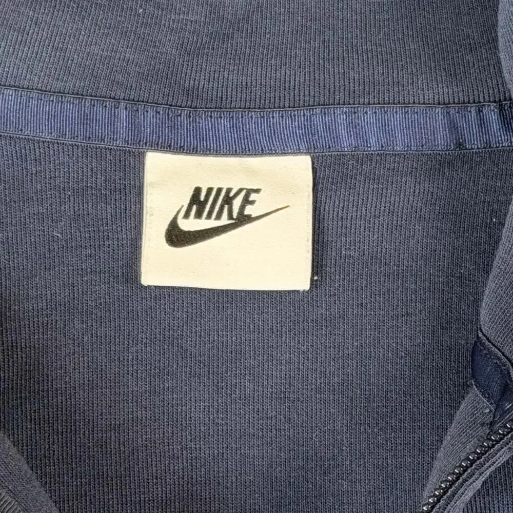 Nike BYU Cougars Showtime Full Zip Basketball Hoodie Navy Blue